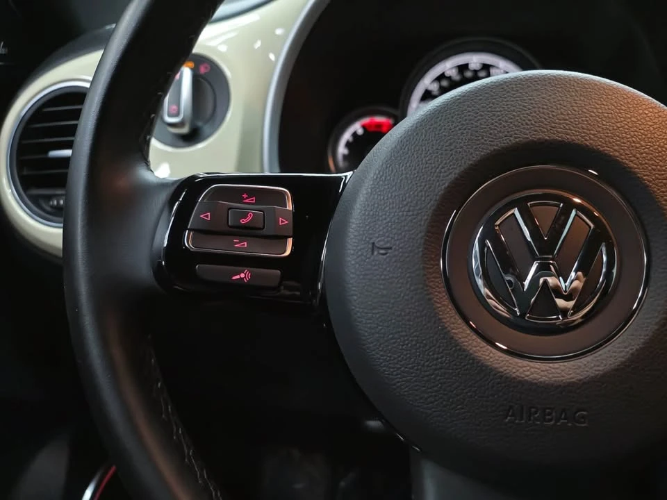 2019 Volkswagen A5 Beetle - Image 17 of 18