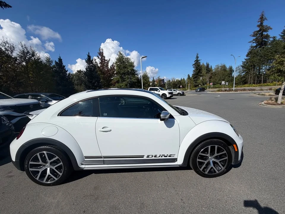 2019 Volkswagen A5 Beetle - Image 2 of 10