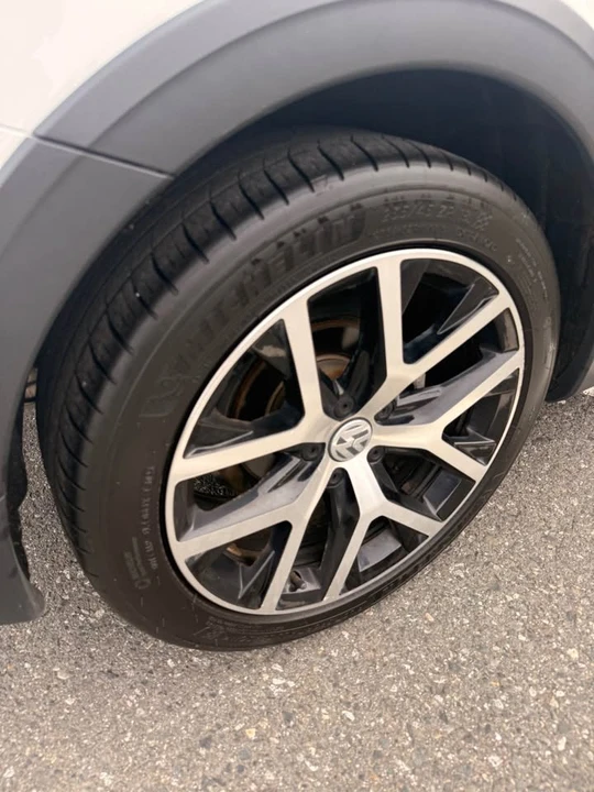 2019 Volkswagen A5 Beetle - Image 10 of 11
