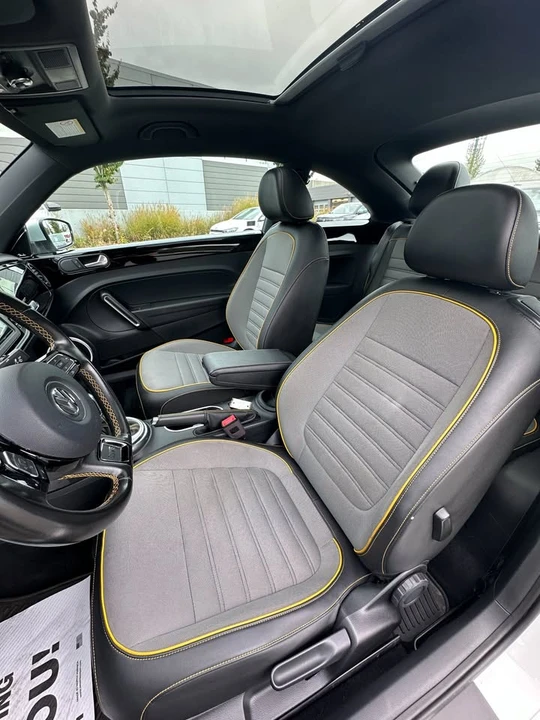 2019 Volkswagen A5 Beetle - Image 7 of 16