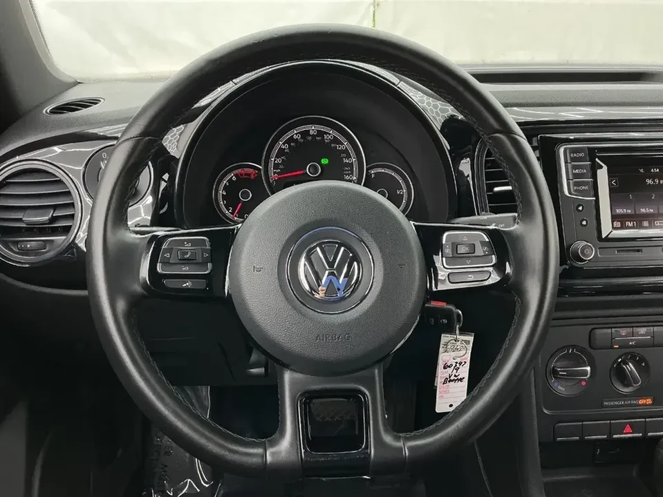 2019 Volkswagen A5 Beetle - Image 11 of 16