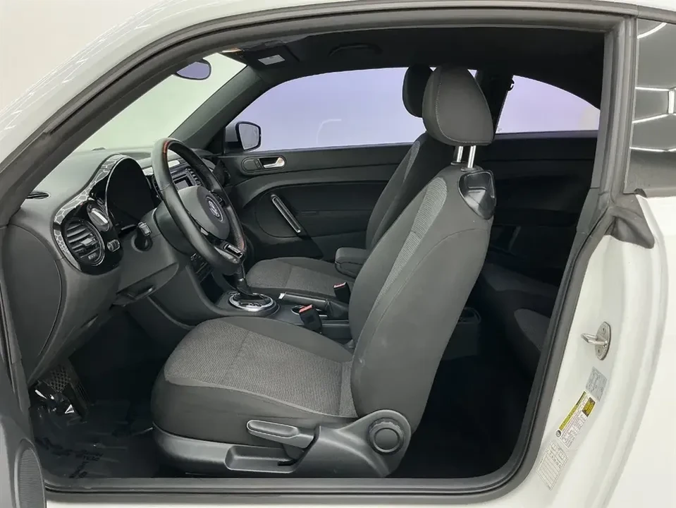 2019 Volkswagen A5 Beetle - Image 7 of 16