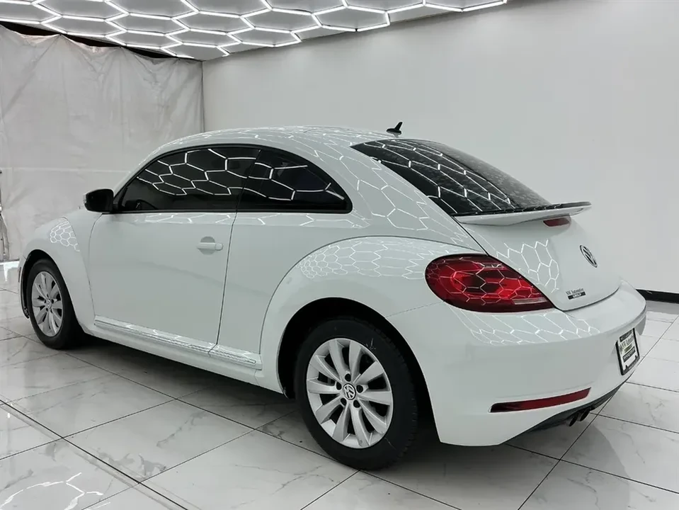 2019 Volkswagen A5 Beetle - Image 4 of 16