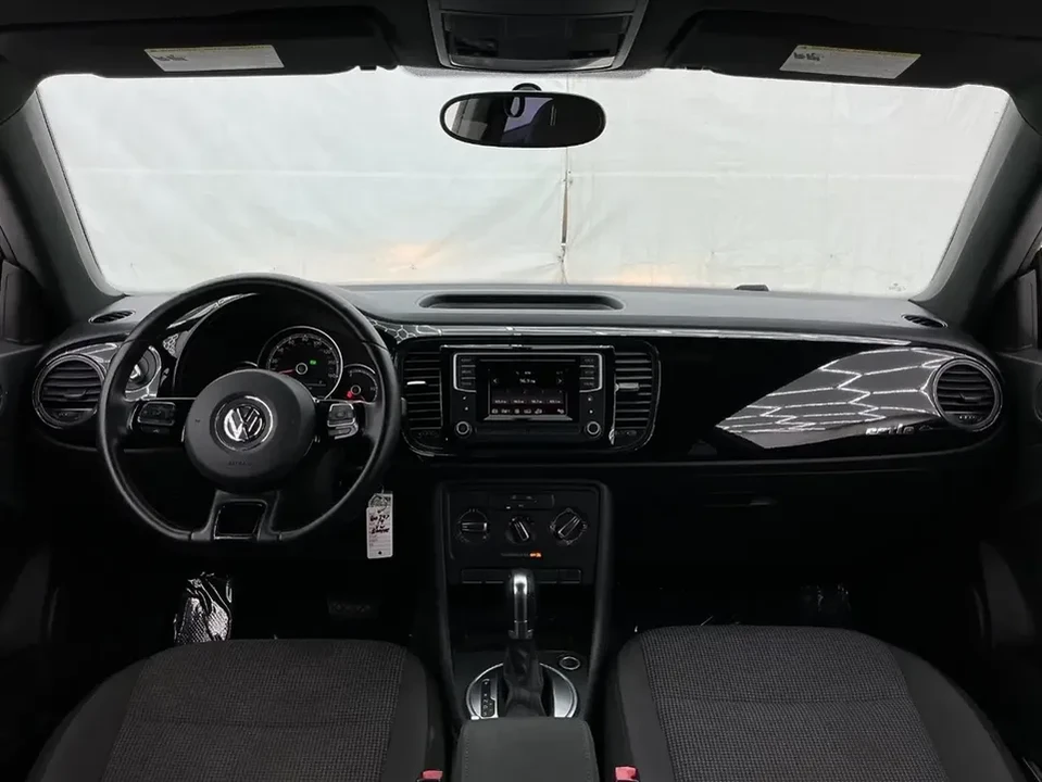 2019 Volkswagen A5 Beetle - Image 10 of 16