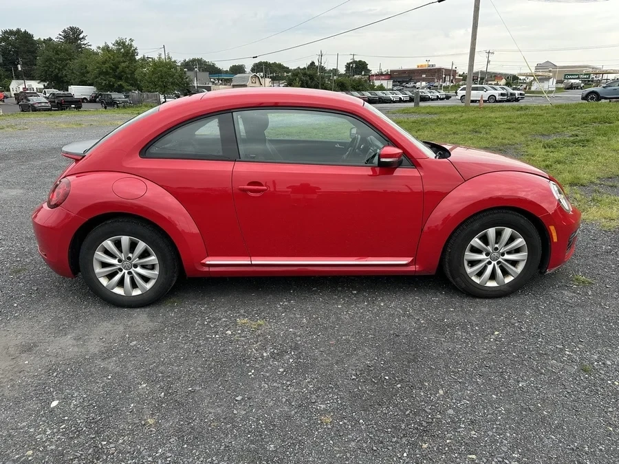 2019 Volkswagen A5 Beetle - Image 6 of 10