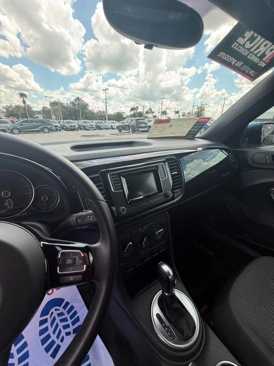 2019 Volkswagen A5 Beetle - Image 7 of 10