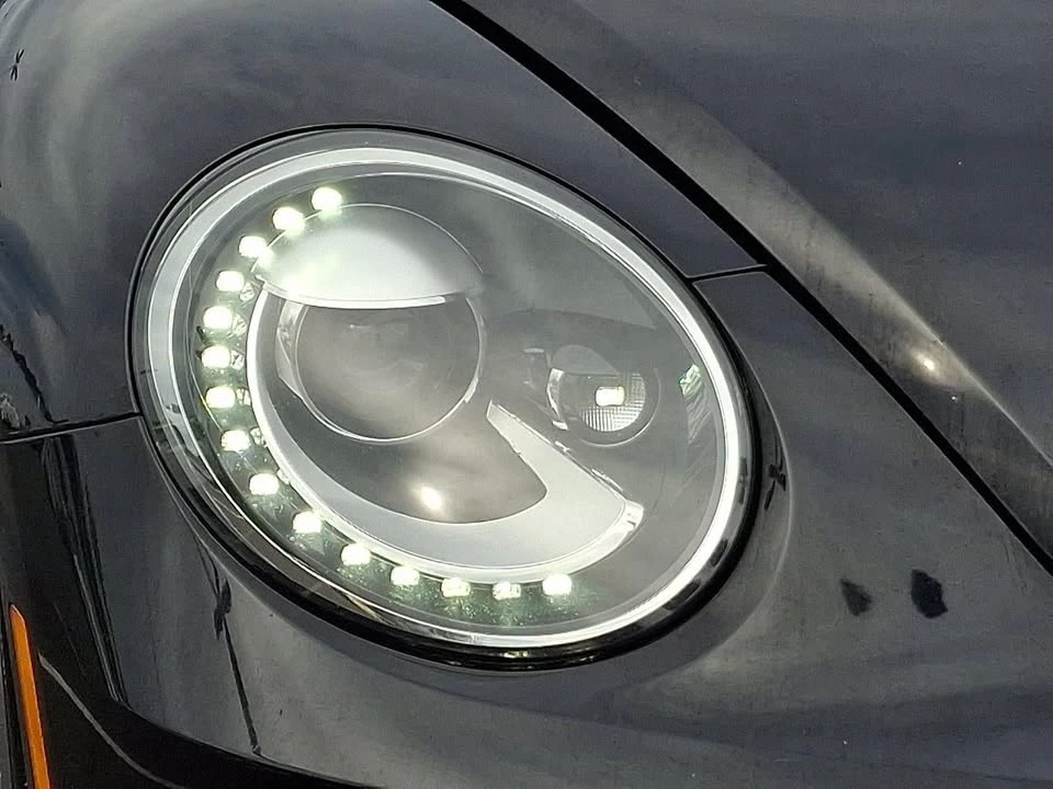 2019 Volkswagen A5 Beetle - Image 9 of 19
