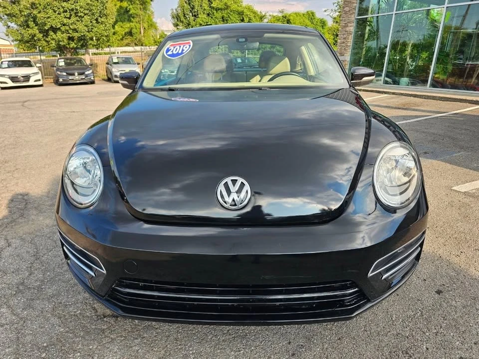 2019 Volkswagen A5 Beetle - Image 2 of 20