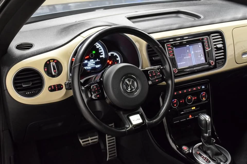 2019 Volkswagen A5 Beetle - Image 17 of 20
