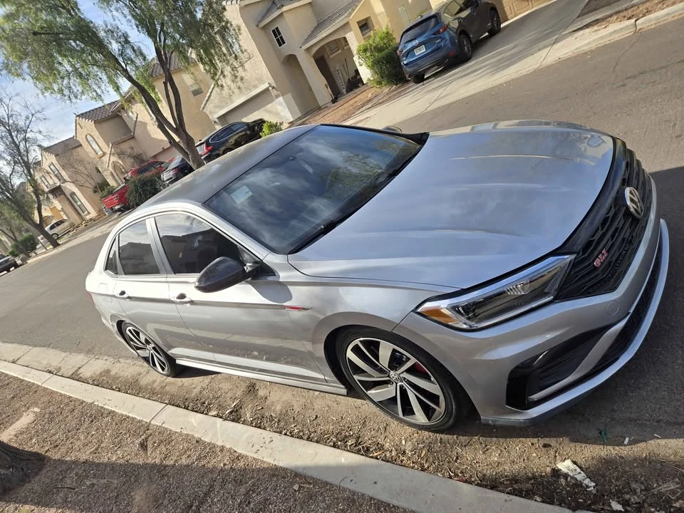2019 Volkswagen A7 Jetta - Image 2 of 9
