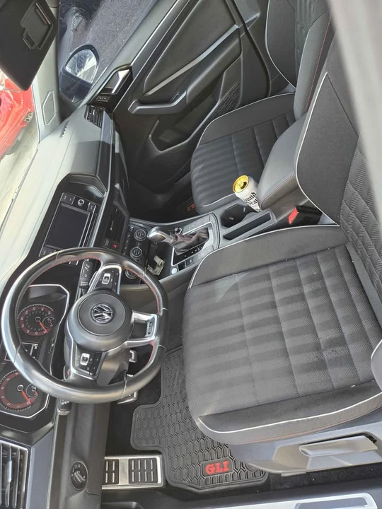2019 Volkswagen A7 Jetta - Image 5 of 9