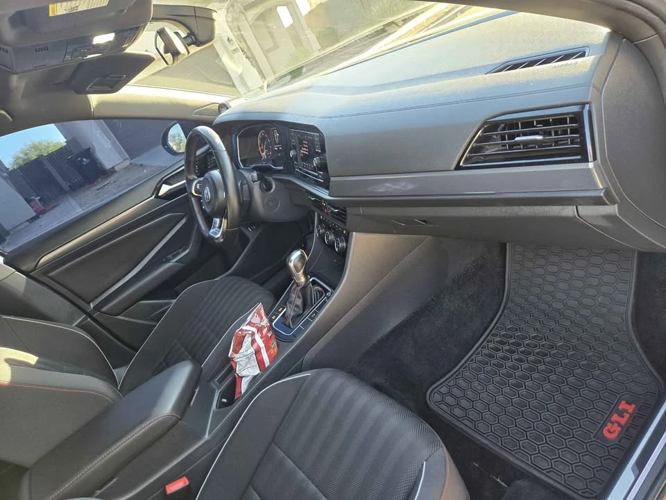 2019 Volkswagen A7 Jetta - Image 8 of 9