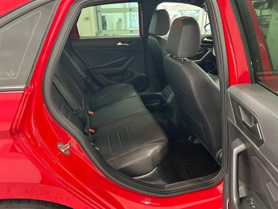 2019 Volkswagen A7 Jetta - Image 16 of 19