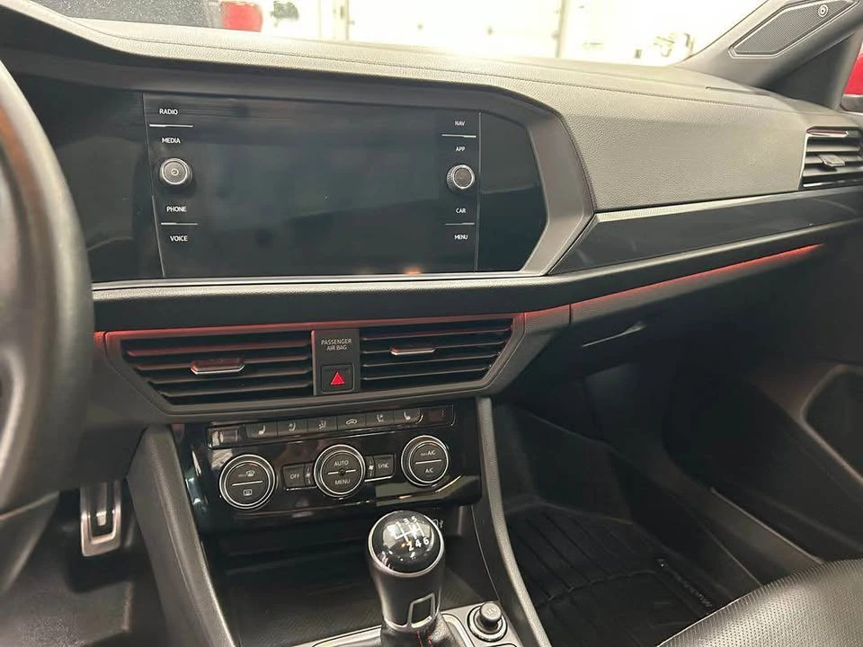 2019 Volkswagen A7 Jetta - Image 12 of 19