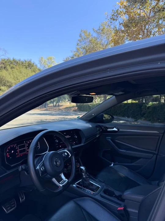 2019 Volkswagen - Image 10 of 10