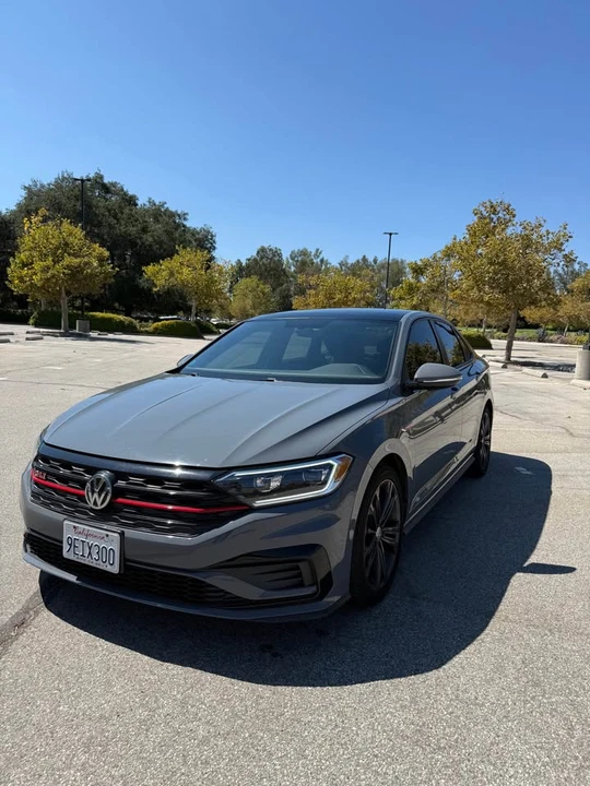 2019 Volkswagen - Image 4 of 10
