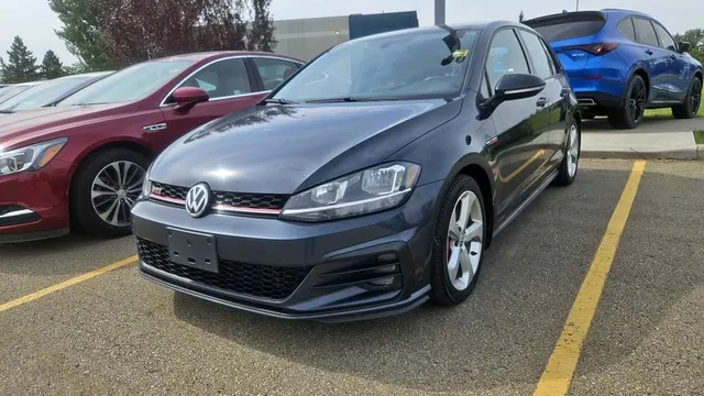 2019 Volkswagen Golf GTI S