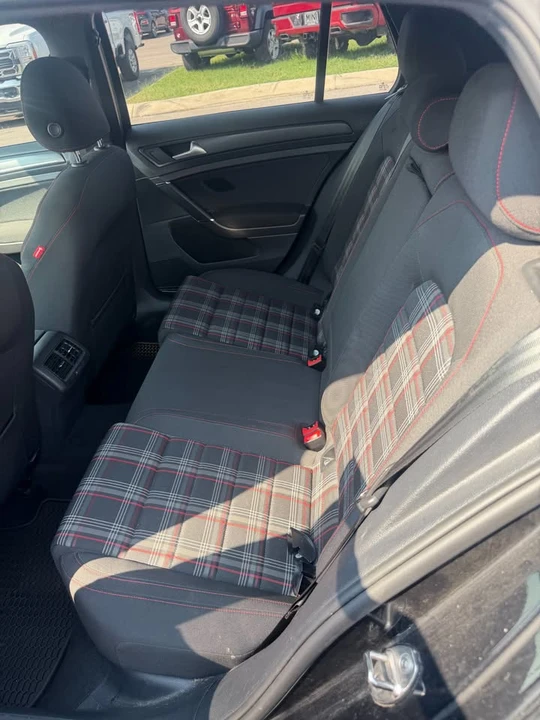 2019 Volkswagen GTI Mk7 - Image 11 of 18