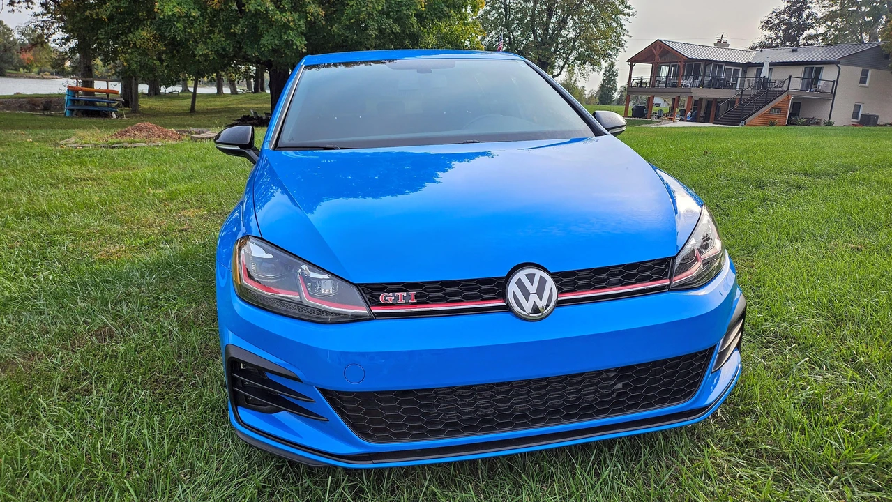 2019 Volkswagen GTI Mk7 - Image 19 of 31
