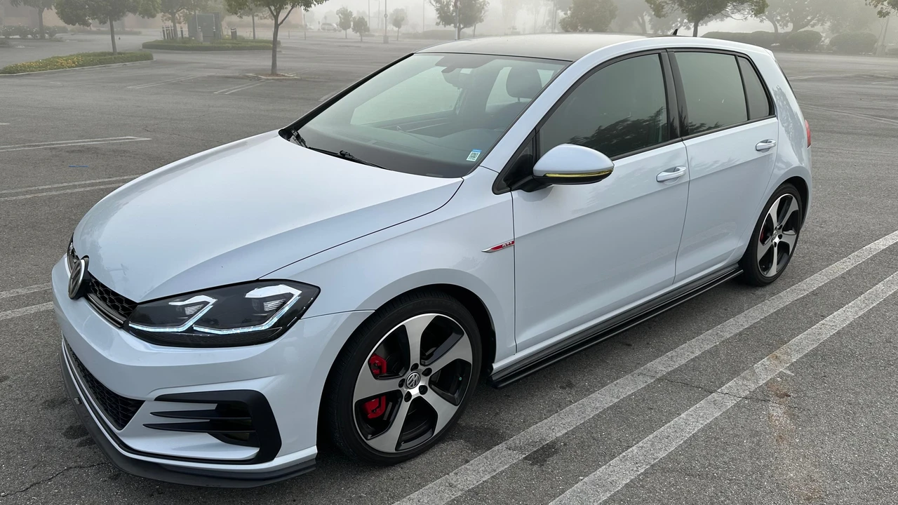 2019 Volkswagen GTI Mk7 - Image 21 of 31