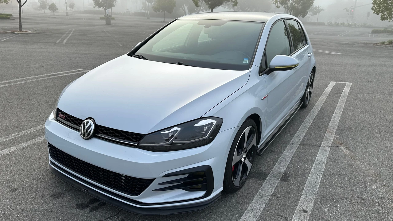 2019 Volkswagen GTI Mk7 - Image 14 of 31
