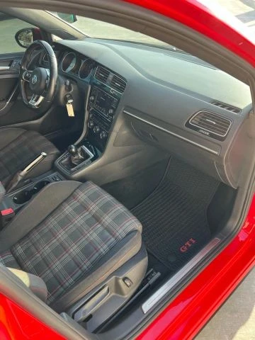 2019 Volkswagen GTI Mk7 - Image 17 of 21