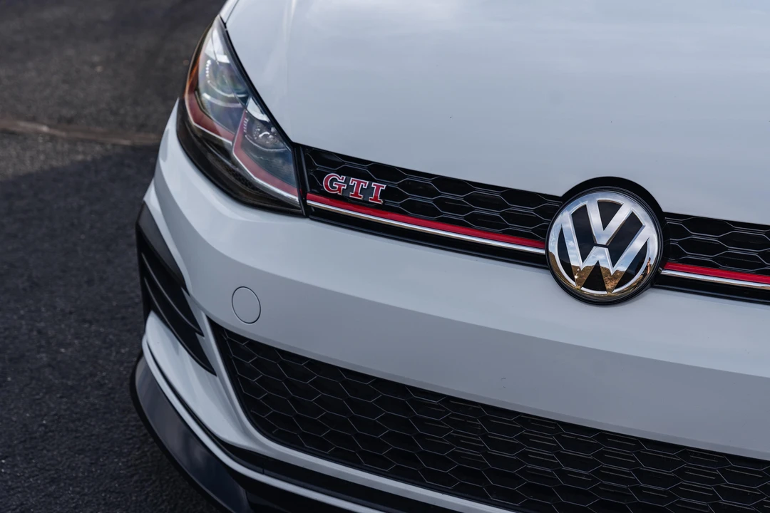 2019 Volkswagen GTI Mk7 - Image 11 of 31