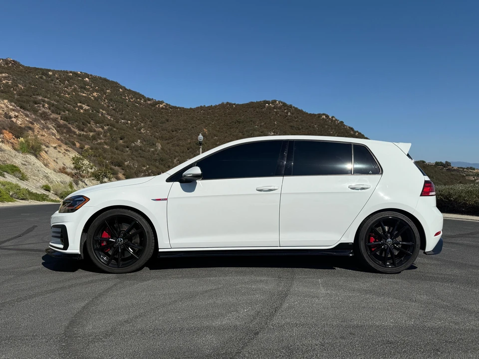 2019 Volkswagen GTI Mk7 - Image 6 of 31