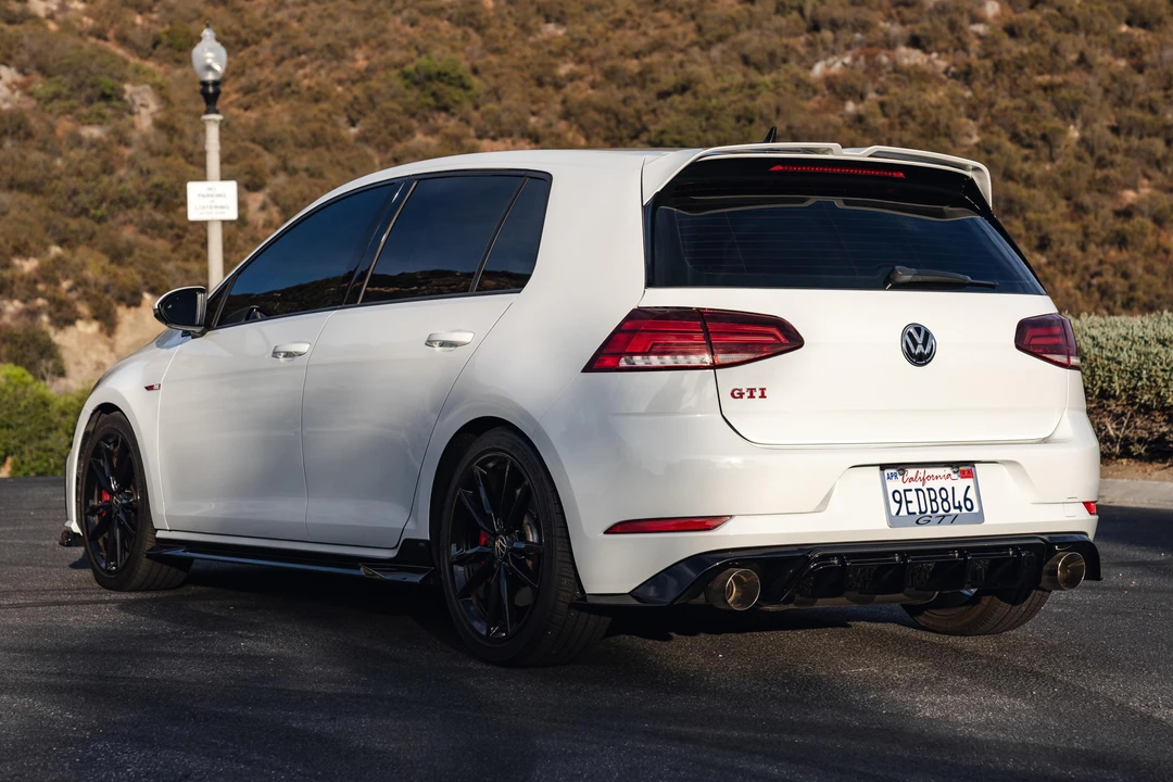2019 Volkswagen GTI Mk7 - Image 4 of 31