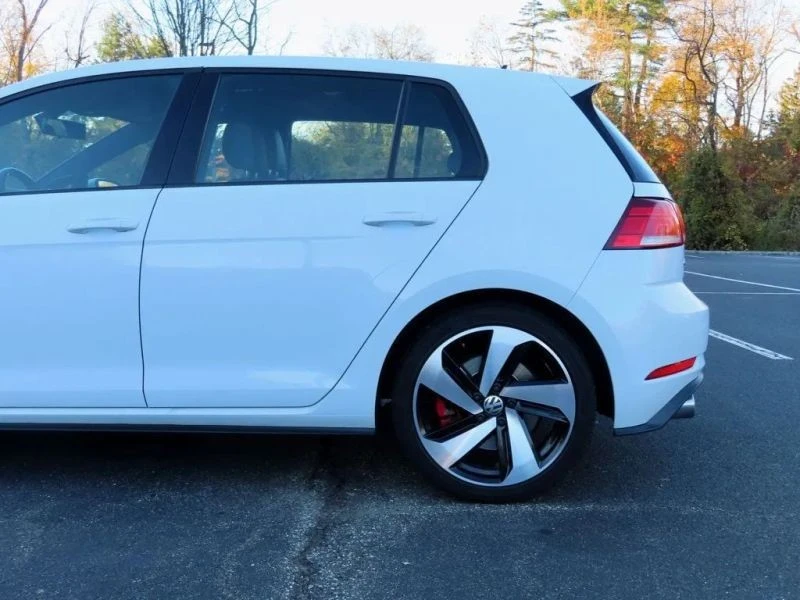 2019 Volkswagen GTI Mk7 - Image 10 of 12