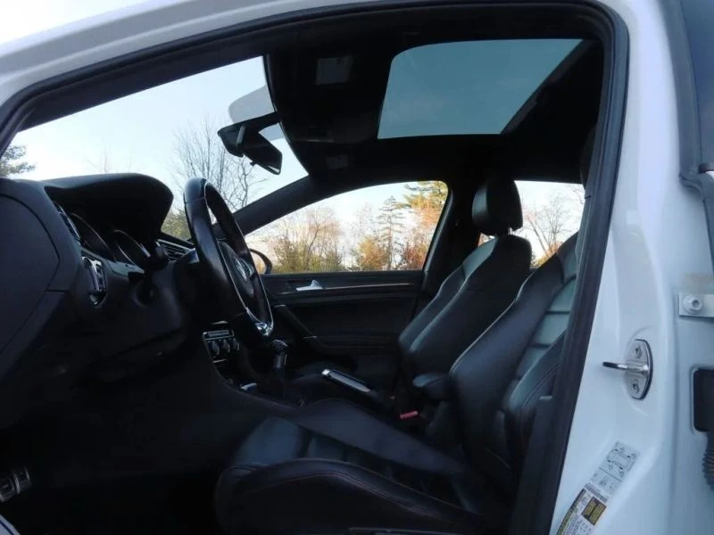 2019 Volkswagen GTI Mk7 - Image 7 of 12