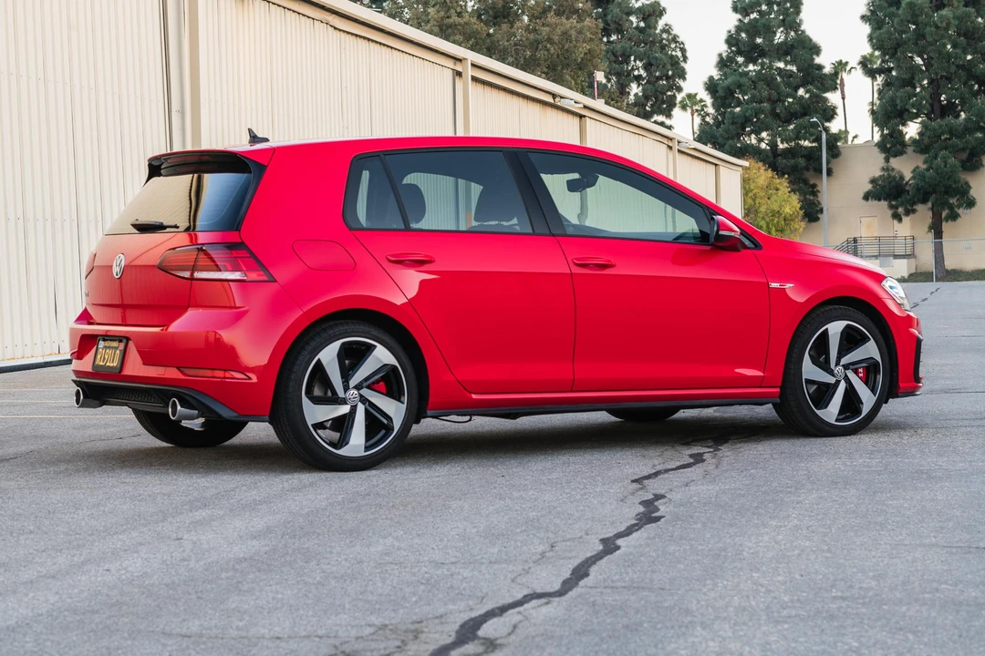 2019 Volkswagen GTI Mk7 - Image 10 of 31