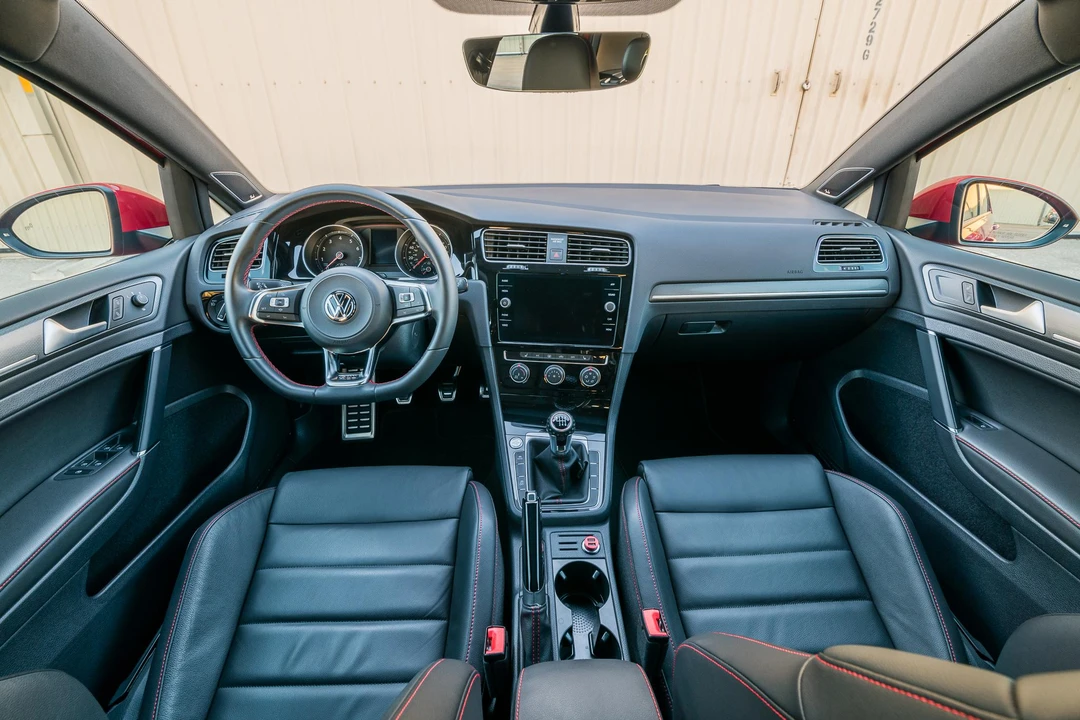 2019 Volkswagen GTI Mk7 - Image 30 of 31