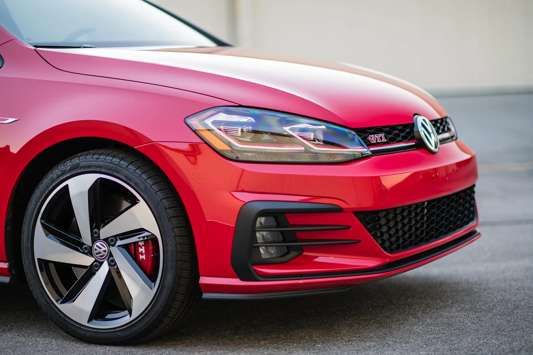 2019 Volkswagen GTI Mk7 - Image 11 of 31