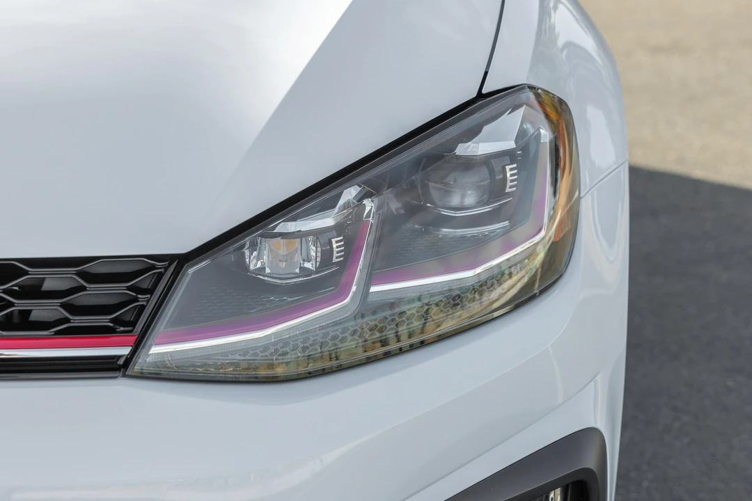 2019 Volkswagen GTI Mk7 - Image 14 of 31