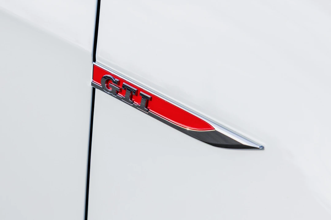 2019 Volkswagen GTI Mk7 - Image 23 of 31