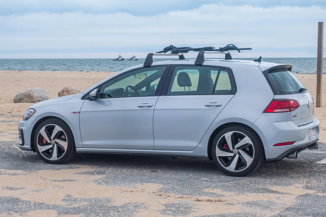2019 Volkswagen GTI Mk7 - Image 12 of 31