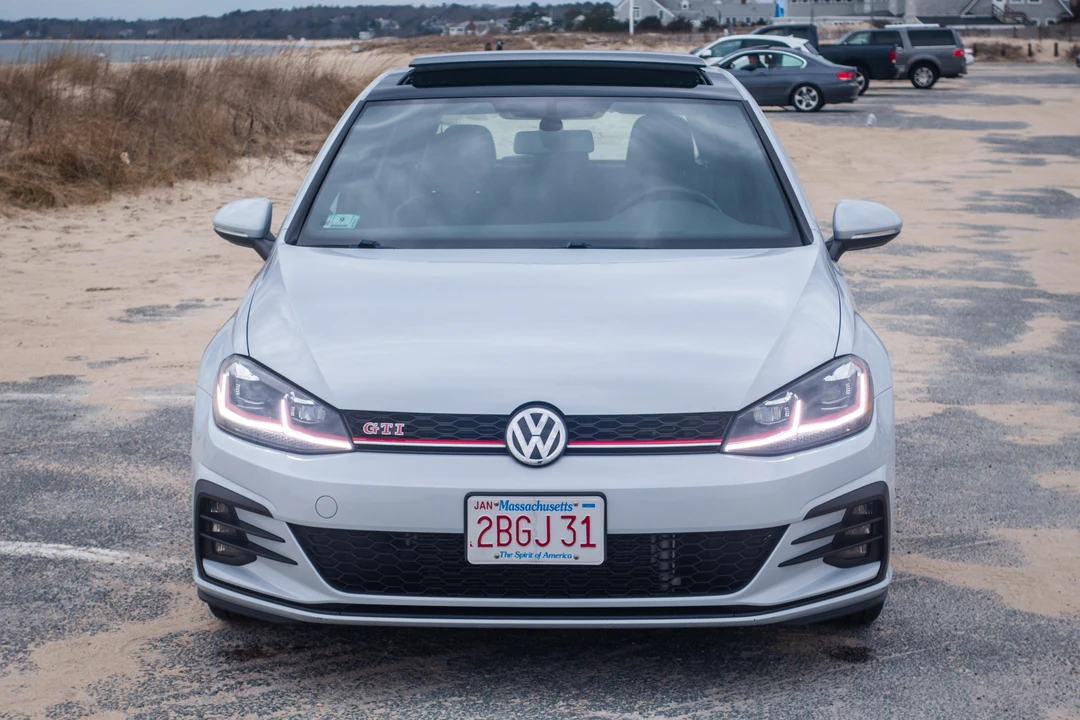 2019 Volkswagen GTI Mk7 - Image 6 of 31
