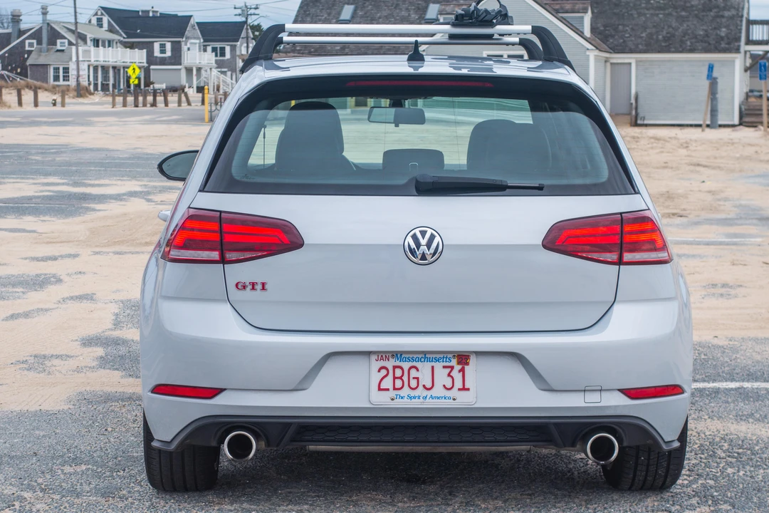 2019 Volkswagen GTI Mk7 - Image 5 of 31