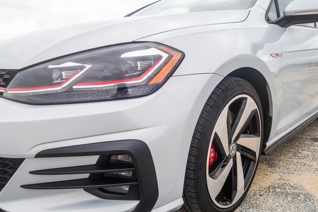 2019 Volkswagen GTI Mk7 - Image 29 of 31