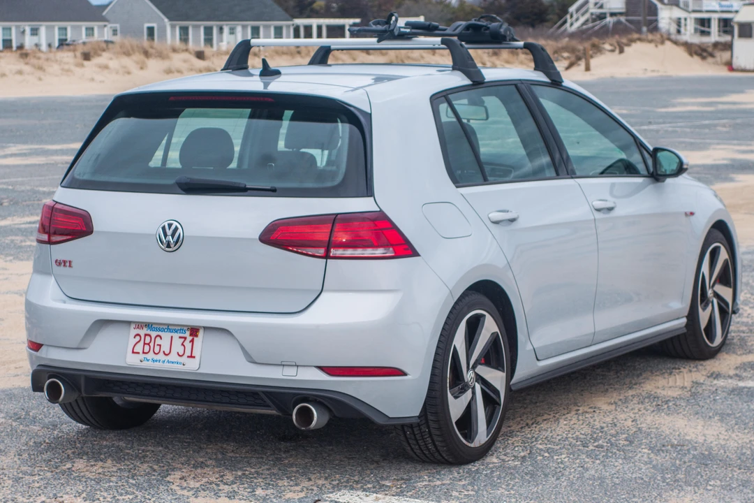 2019 Volkswagen GTI Mk7 - Image 17 of 31