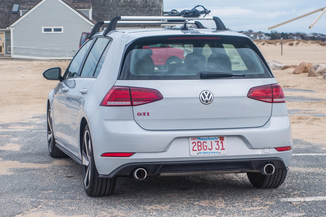 2019 Volkswagen GTI Mk7 - Image 14 of 31