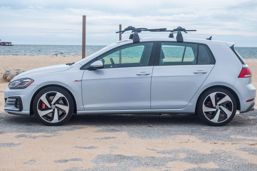 2019 Volkswagen GTI Mk7 - Image 11 of 31