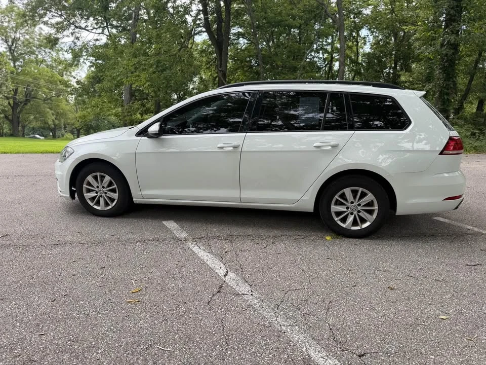 2019 Volkswagen Golf Mk7 - Image 8 of 17
