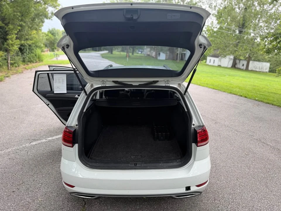 2019 Volkswagen Golf Mk7 - Image 10 of 17