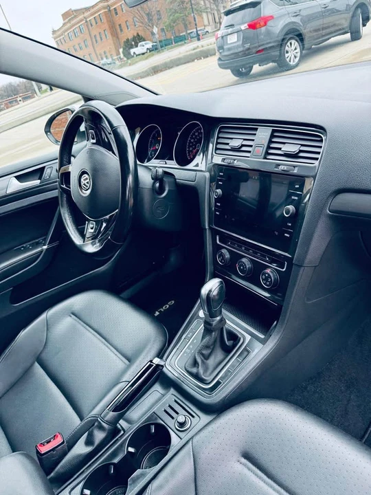 2019 Volkswagen Golf Mk7 - Image 10 of 16