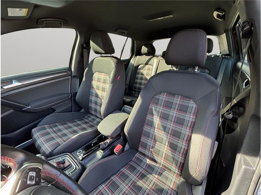 2019 Volkswagen Golf Mk7 - Image 17 of 21