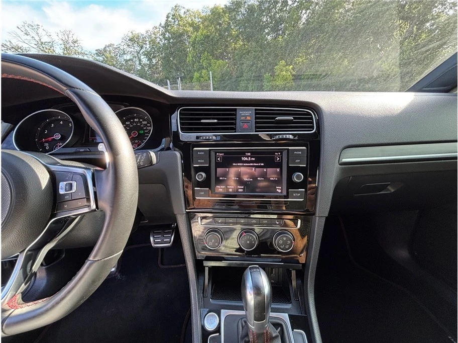 2019 Volkswagen Golf Mk7 - Image 11 of 21