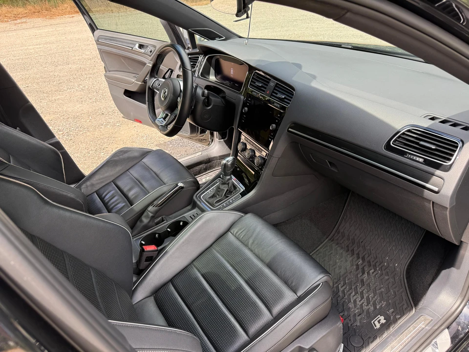 2019 Volkswagen Golf Mk7 - Image 21 of 31