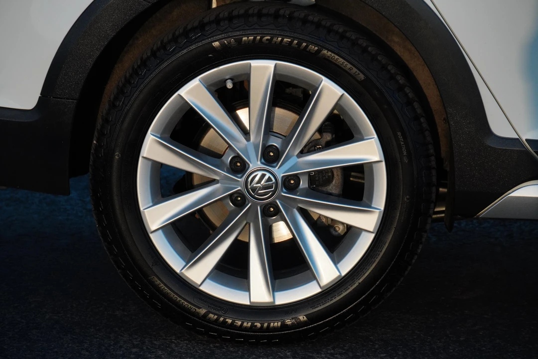 2019 Volkswagen Golf Mk7 - Image 27 of 31